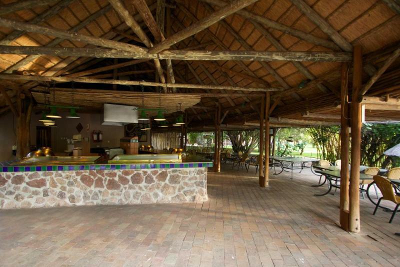 Cresta Mowana Safari Lodge كاسان المظهر الخارجي الصورة