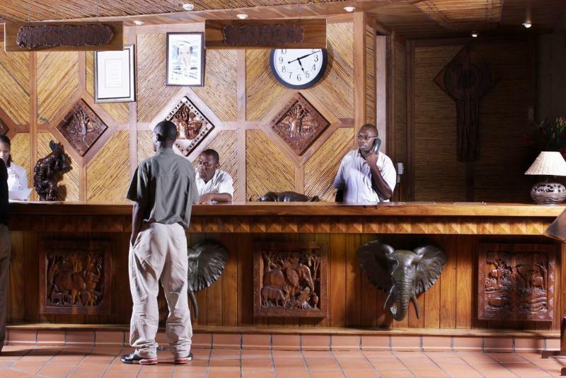 Cresta Mowana Safari Lodge كاسان المظهر الخارجي الصورة