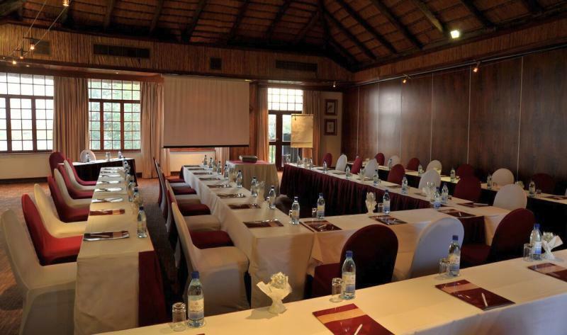 Cresta Mowana Safari Lodge كاسان المظهر الخارجي الصورة