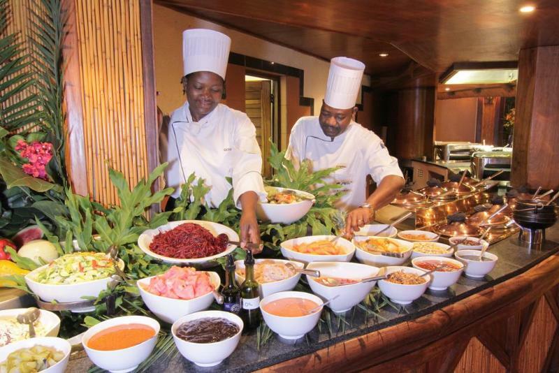Cresta Mowana Safari Lodge كاسان المظهر الخارجي الصورة