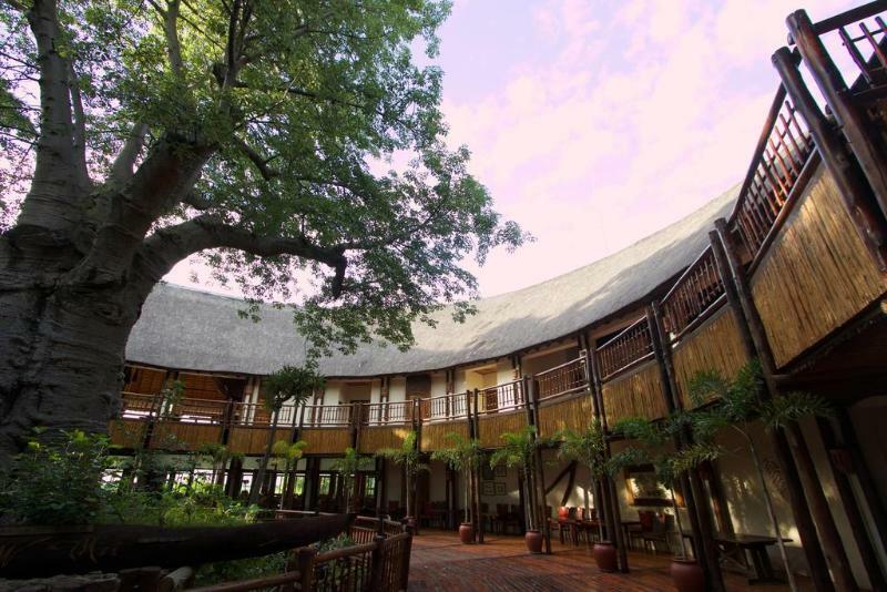 Cresta Mowana Safari Lodge كاسان المظهر الخارجي الصورة